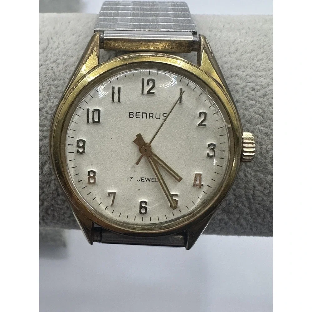 Benrus Vintage 17 Jewels Manual Wind Mens Gold Plated Watch 35MM 6.5